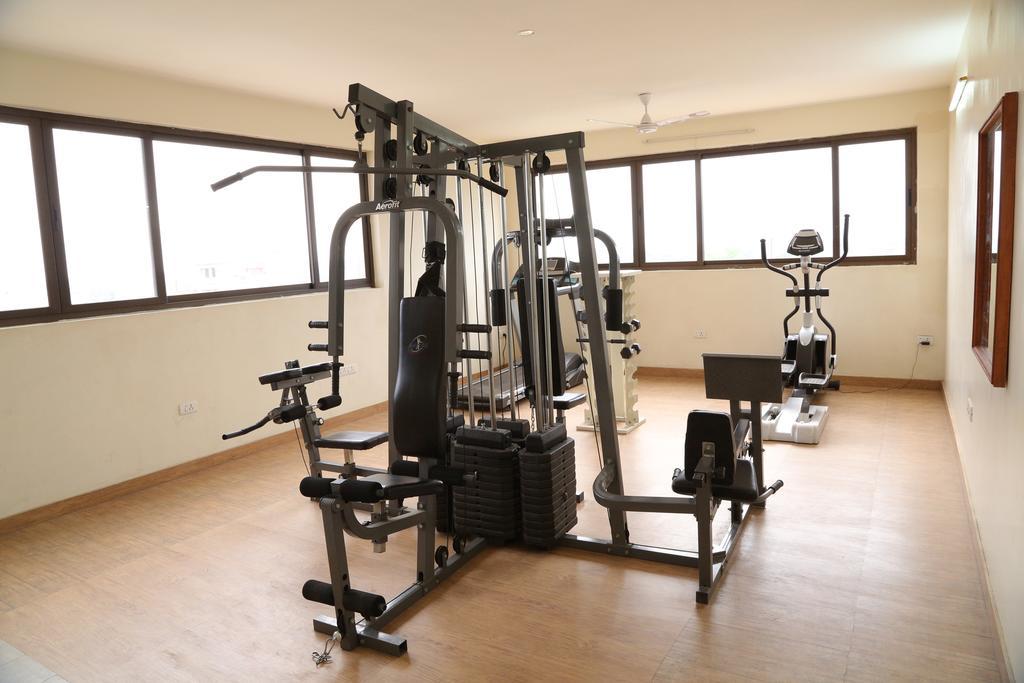 Hotel Western Gatz Тхени Экстерьер фото