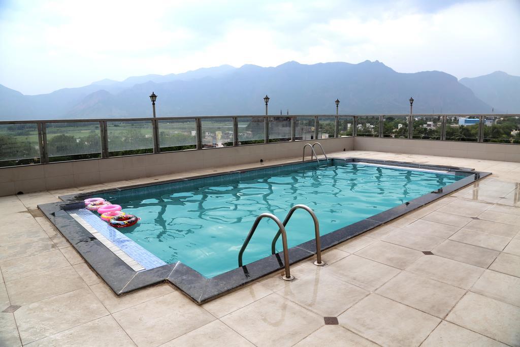 Hotel Western Gatz Тхени Экстерьер фото