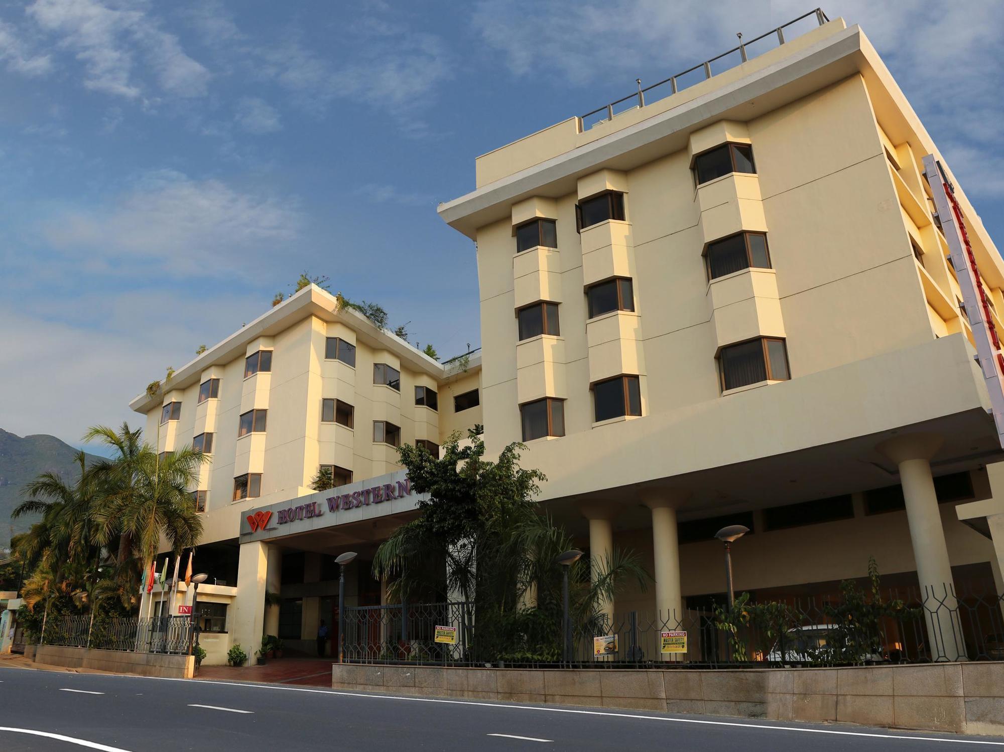 Hotel Western Gatz Тхени Экстерьер фото